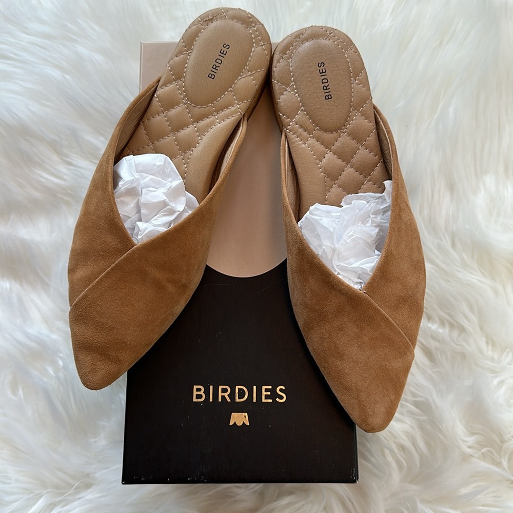 Women’s Suede Mules Birdies brand - color golden oak - size 6 with box